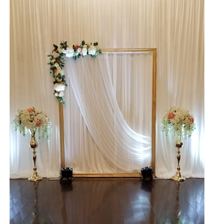 Gold Picture Frame Arch (1).png